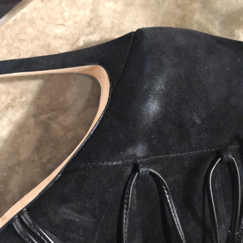 Black high heeled boots